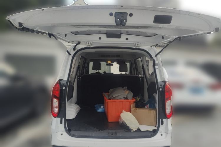 Used Wuling Hongguang New Energy 2024 All-Electric Model 300KM Standard Version Trunk