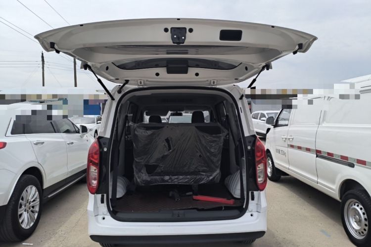 Used Wuling Hongguang New Energy 2024 All-Electric Model 300KM Standard Version Trunk