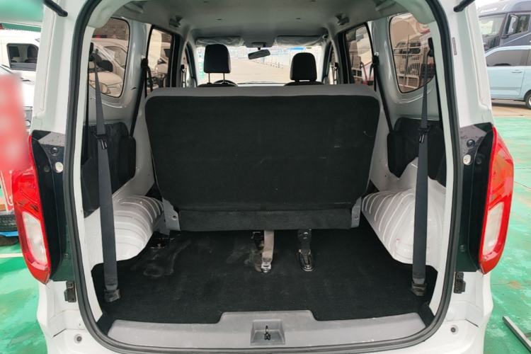 Used Wuling Hongguang New Energy 2024 All-Electric Model 300KM Practical Version Trunk