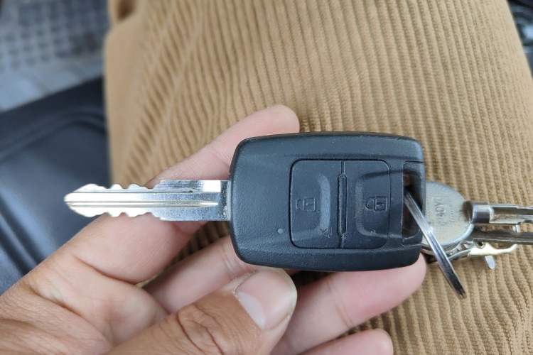 Used Wuling Hongguang New Energy 2024 All-Electric Model 300KM Practical Version Vehicle Key
