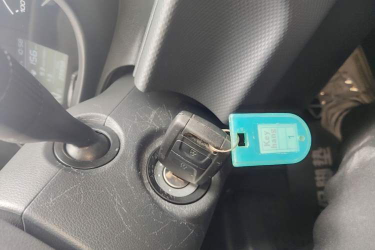 Used Wuling Hongguang New Energy 2024 All-Electric Model 300KM Practical Version Vehicle Key