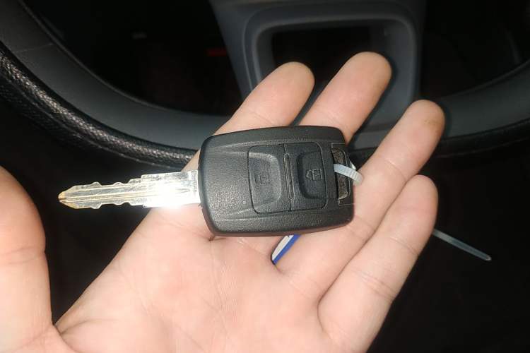 Used Wuling Hongguang New Energy 2024 All-Electric Model 300KM Standard Version Vehicle Key