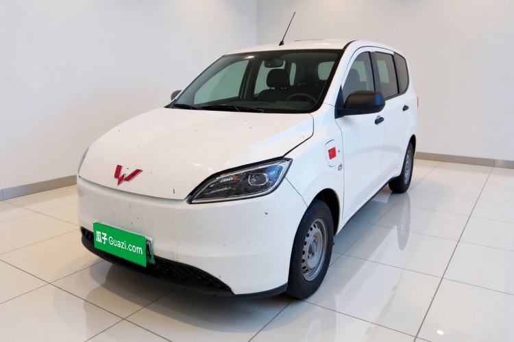 Wuling Hongguang New Energy 2024 All-Electric Model 300KM Standard Version