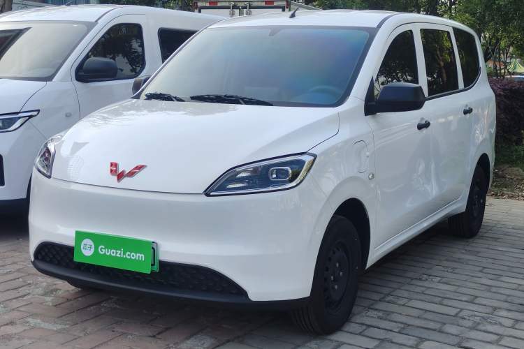 Used Wuling Hongguang New Energy 2024 All-Electric Model 300KM Standard Version Guazi used car, China used car export, Used car for sale, Used cars, Cheapest cars for sale