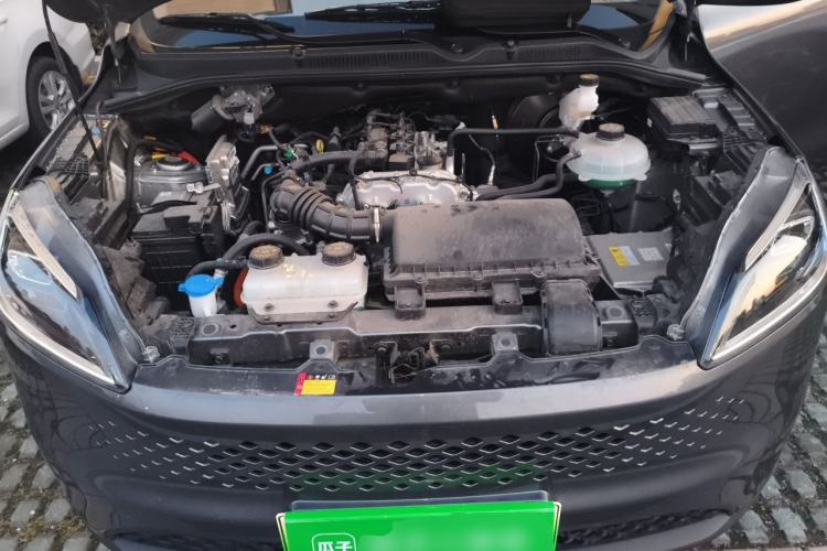 Used Wuling Hongguang New Energy 2025 Model Range-Extending Hybrid 150KM Standard Edition Engine Bay