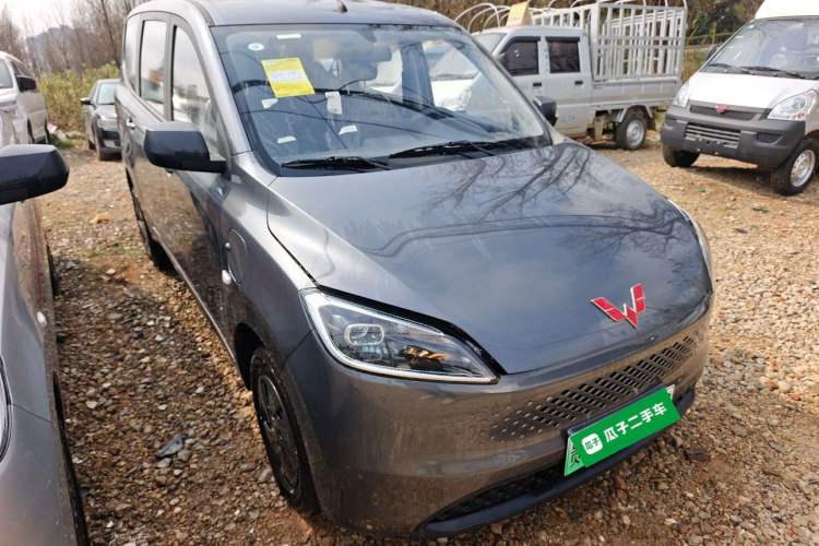 Used Wuling Hongguang New Energy 2025 Extended-Range Hybrid 50KM Comfort Version Exterior 1