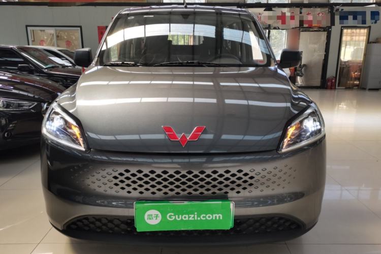 Used Wuling Hongguang New Energy 2025 Extended-Range Hybrid 50KM Comfort Version Front
