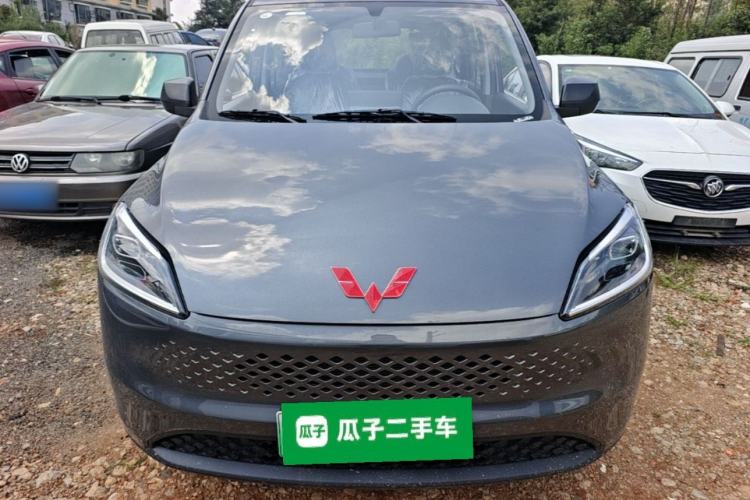Used Wuling Hongguang New Energy 2025 Extended-Range Hybrid 50KM Comfort Version Front