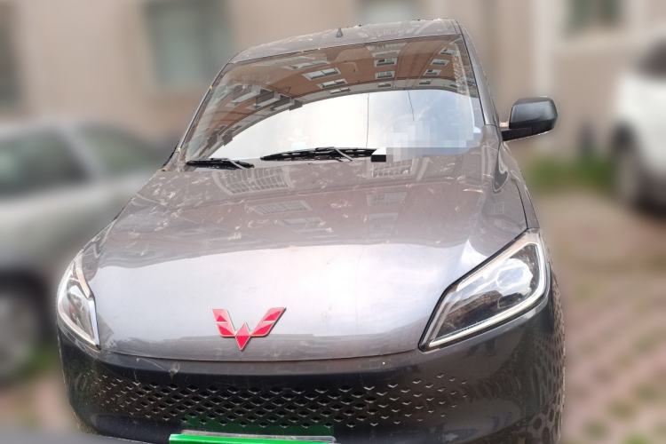 Used Wuling Hongguang New Energy 2025 Extended-Range Hybrid 50 km Standard Version Front