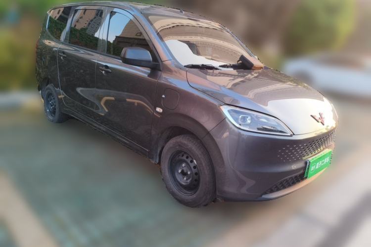 Used Wuling Hongguang New Energy 2025 Model Range-Extending Hybrid 150KM Standard Edition Front Right 45 Deg
