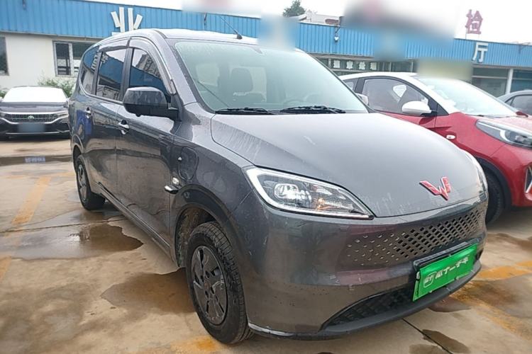 Used Wuling Hongguang New Energy 2025 Extended-Range Hybrid 50KM Comfort Version Front Right 45 Deg