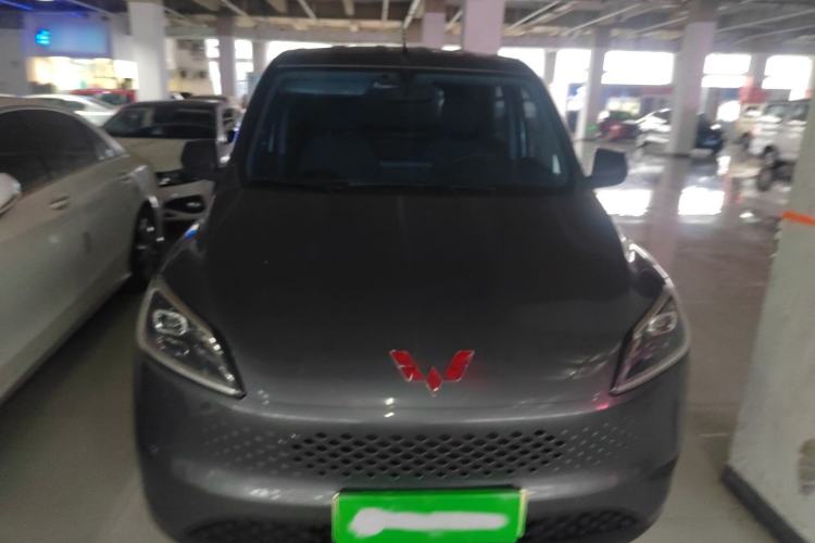 Used Wuling Hongguang New Energy 2025 Extended-Range Hybrid 50 km Utility Version Front