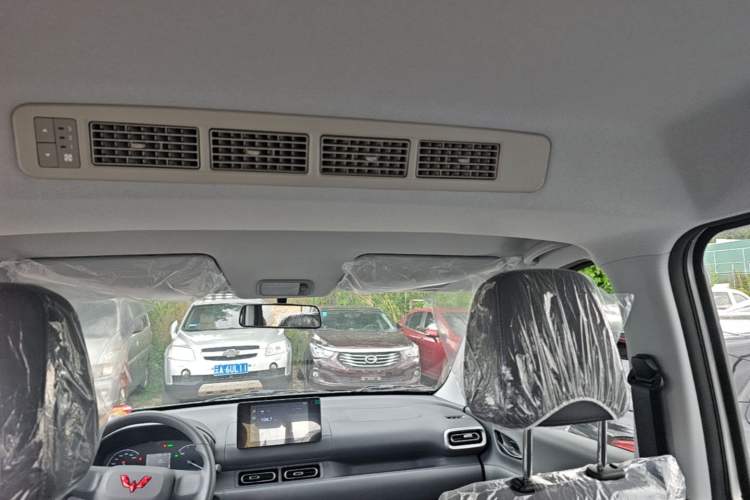 Used Wuling Hongguang New Energy 2025 Extended-Range Hybrid 50 km Standard Version Headliner