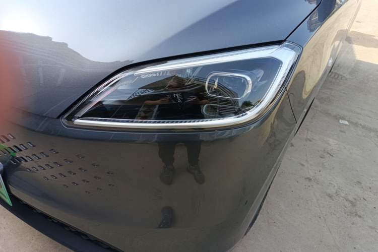 Used Wuling Hongguang New Energy 2025 Extended-Range Hybrid 50 km Utility Version Left Front Headlight