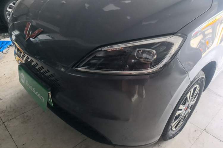 Used Wuling Hongguang New Energy 2025 Extended-Range Hybrid 50 km Standard Version Left Front Headlight