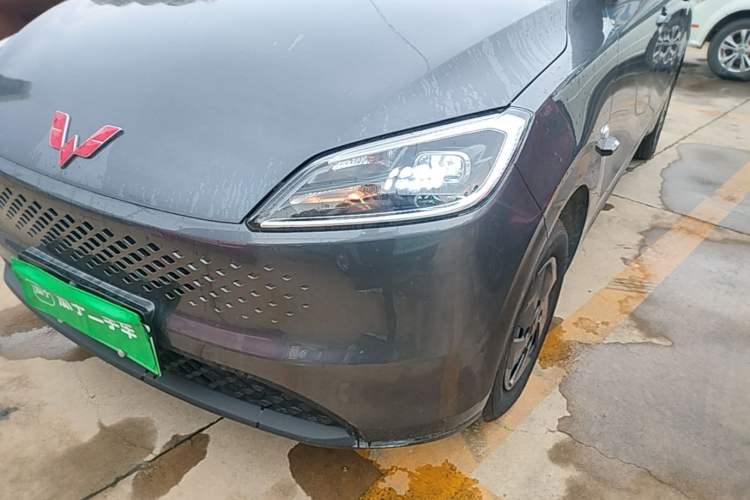 Used Wuling Hongguang New Energy 2025 Extended-Range Hybrid 50KM Comfort Version Left Front Headlight