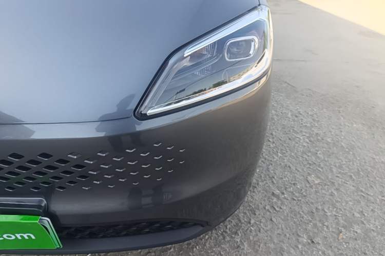 Used Wuling Hongguang New Energy 2025 Extended-Range Hybrid 50KM Comfort Version Left Front Headlight