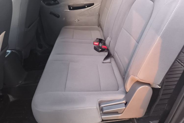 Used Wuling Hongguang New Energy 2025 Model Range-Extending Hybrid 150KM Standard Edition Left Rear Seat