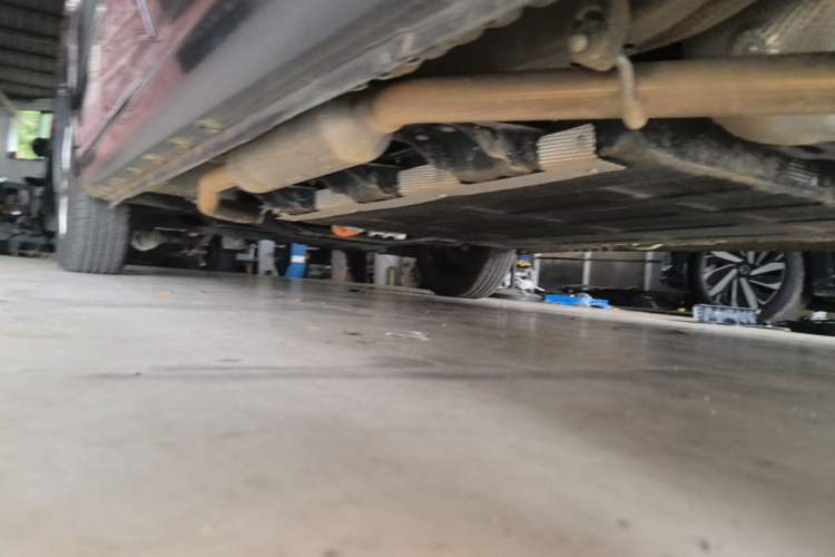Used Wuling Hongguang New Energy 2025 Extended-Range Hybrid 50 km Standard Version Left Side Sill