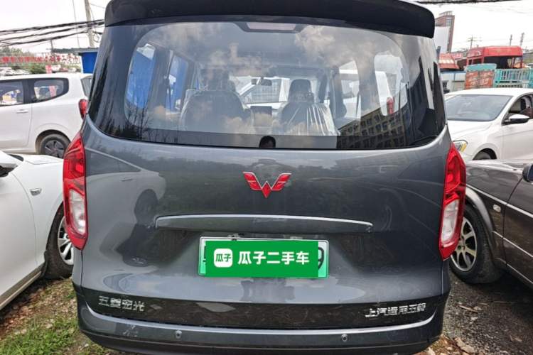 Used Wuling Hongguang New Energy 2025 Extended-Range Hybrid 50KM Comfort Version Rear