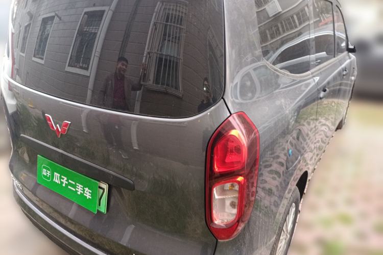 Used Wuling Hongguang New Energy 2025 Extended-Range Hybrid 50 km Standard Version Rear Right 45 Deg