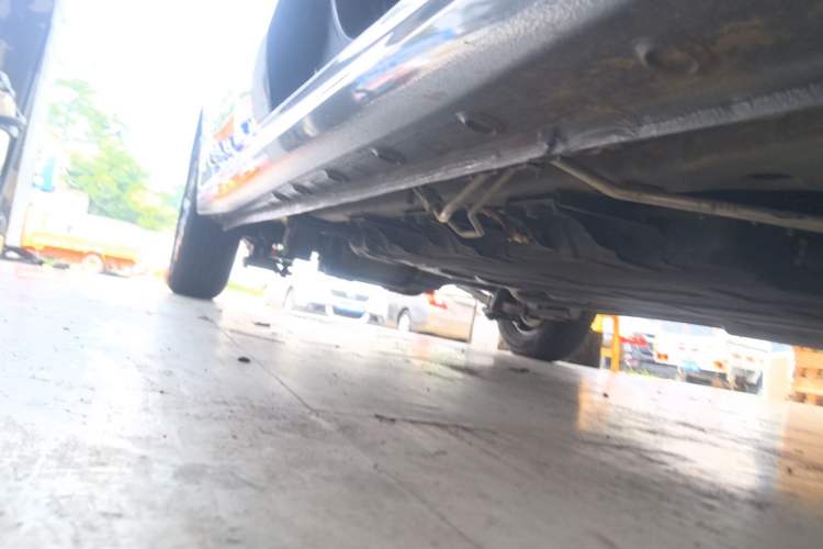 Used Wuling Hongguang New Energy 2025 Extended-Range Hybrid 50 km Standard Version Right Side Sill