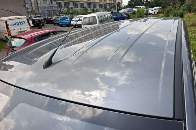 Used Wuling Hongguang New Energy 2025 Extended-Range Hybrid 50KM Comfort Version Roof