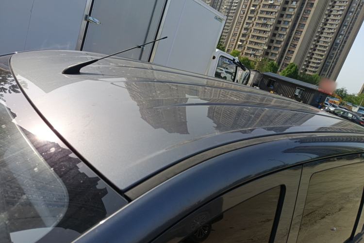Used Wuling Hongguang New Energy 2025 Extended-Range Hybrid 50 km Utility Version Roof
