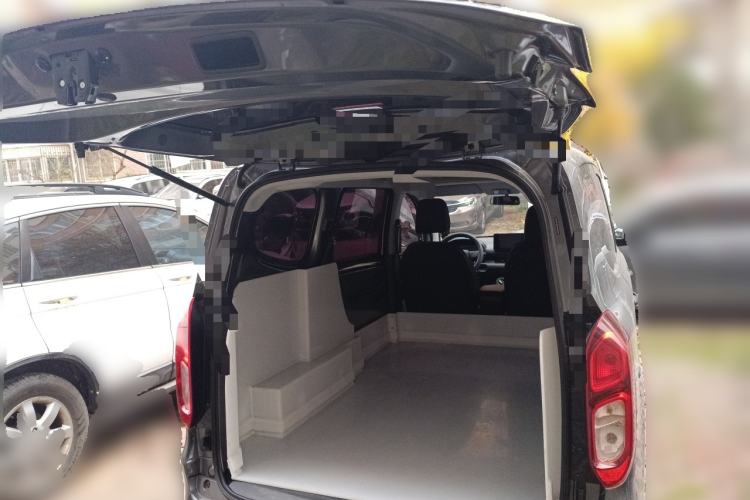 Used Wuling Hongguang New Energy 2025 Extended-Range Hybrid 50 km Standard Version Trunk