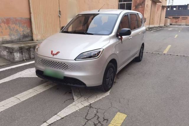 Used Wuling Hongguang New Energy 2025 Extended-Range Hybrid 50KM Comfort Version