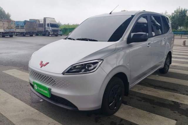 Used Wuling Hongguang New Energy 2025 Extended-Range Hybrid 50KM Comfort Version