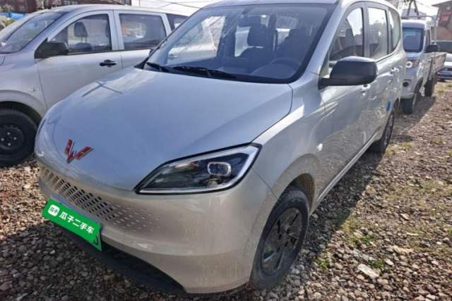 Used Wuling Hongguang New Energy 2025 Extended-Range Hybrid 50KM Comfort Version