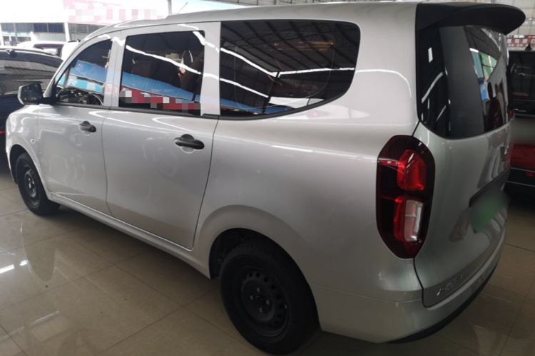 Used Wuling Hongguang New Energy 2025 Extended-Range Hybrid 50 km Standard Version Exterior 2