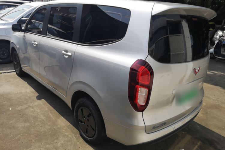 Used Wuling Hongguang New Energy 2025 Extended-Range Hybrid 50KM Comfort Version Exterior 2