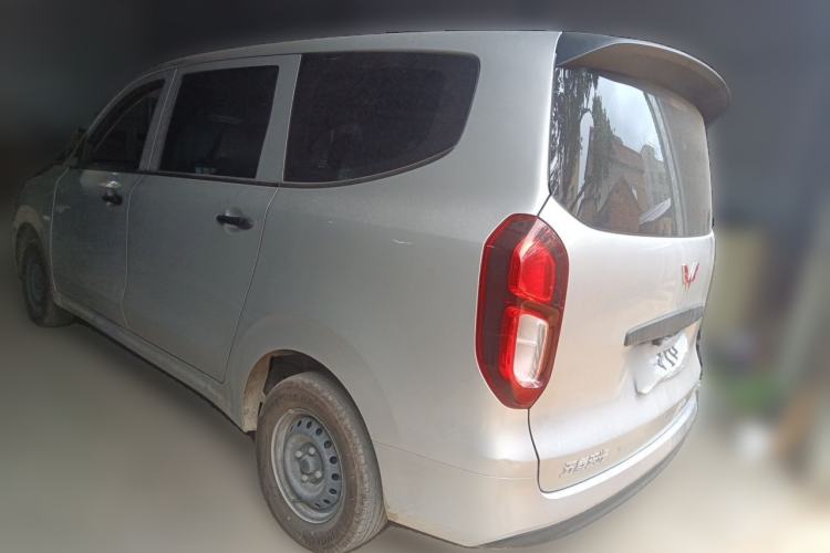 Used Wuling Hongguang New Energy 2025 Extended-Range Hybrid 50 km Utility Version Exterior 3
