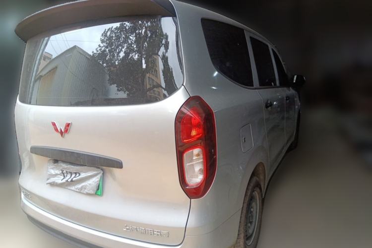 Used Wuling Hongguang New Energy 2025 Extended-Range Hybrid 50 km Utility Version Exterior 5