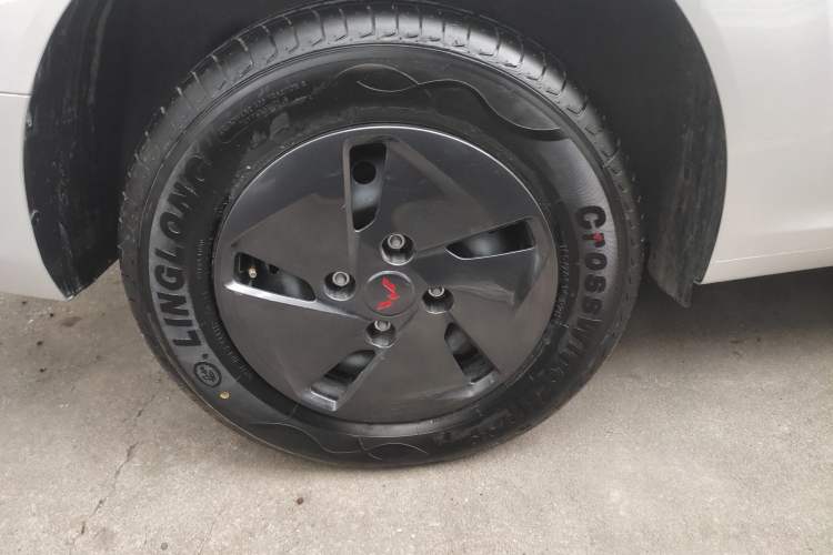 Used Wuling Hongguang New Energy 2025 Extended-Range Hybrid 50KM Comfort Version Exterior 5