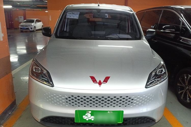 Used Wuling Hongguang New Energy 2025 Extended-Range Hybrid 50KM Comfort Version Front