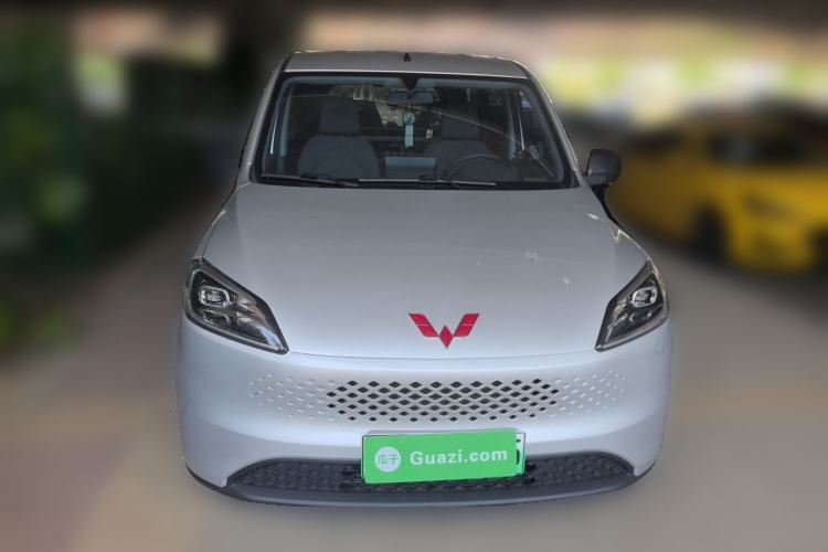 Used Wuling Hongguang New Energy 2025 Extended-Range Hybrid 50 km Standard Version Front