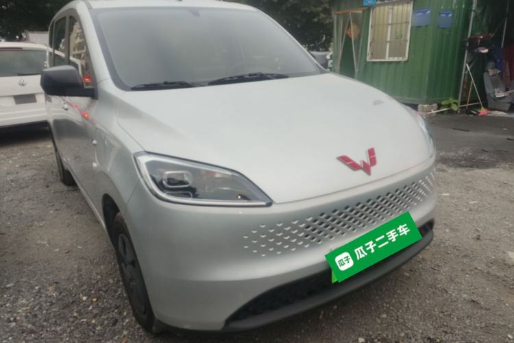 Used Wuling Hongguang New Energy 2025 Extended-Range Hybrid 50KM Comfort Version Front Right 45 Deg