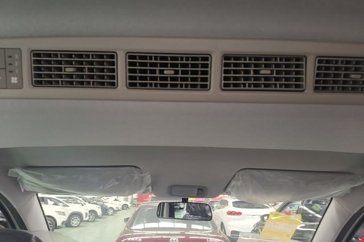 Used Wuling Hongguang New Energy 2025 Extended-Range Hybrid 50 km Standard Version Headliner
