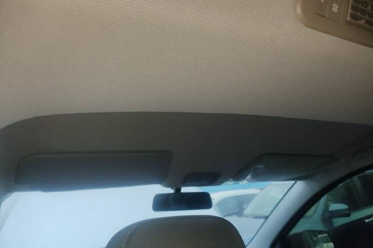 Used Wuling Hongguang New Energy 2025 Extended-Range Hybrid 50KM Comfort Version Headliner