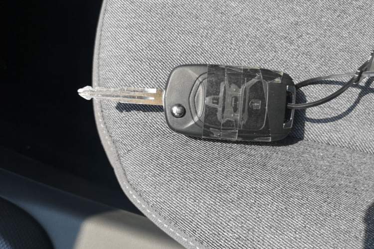 Used Wuling Hongguang New Energy 2025 Extended-Range Hybrid 50KM Comfort Version Interior 1