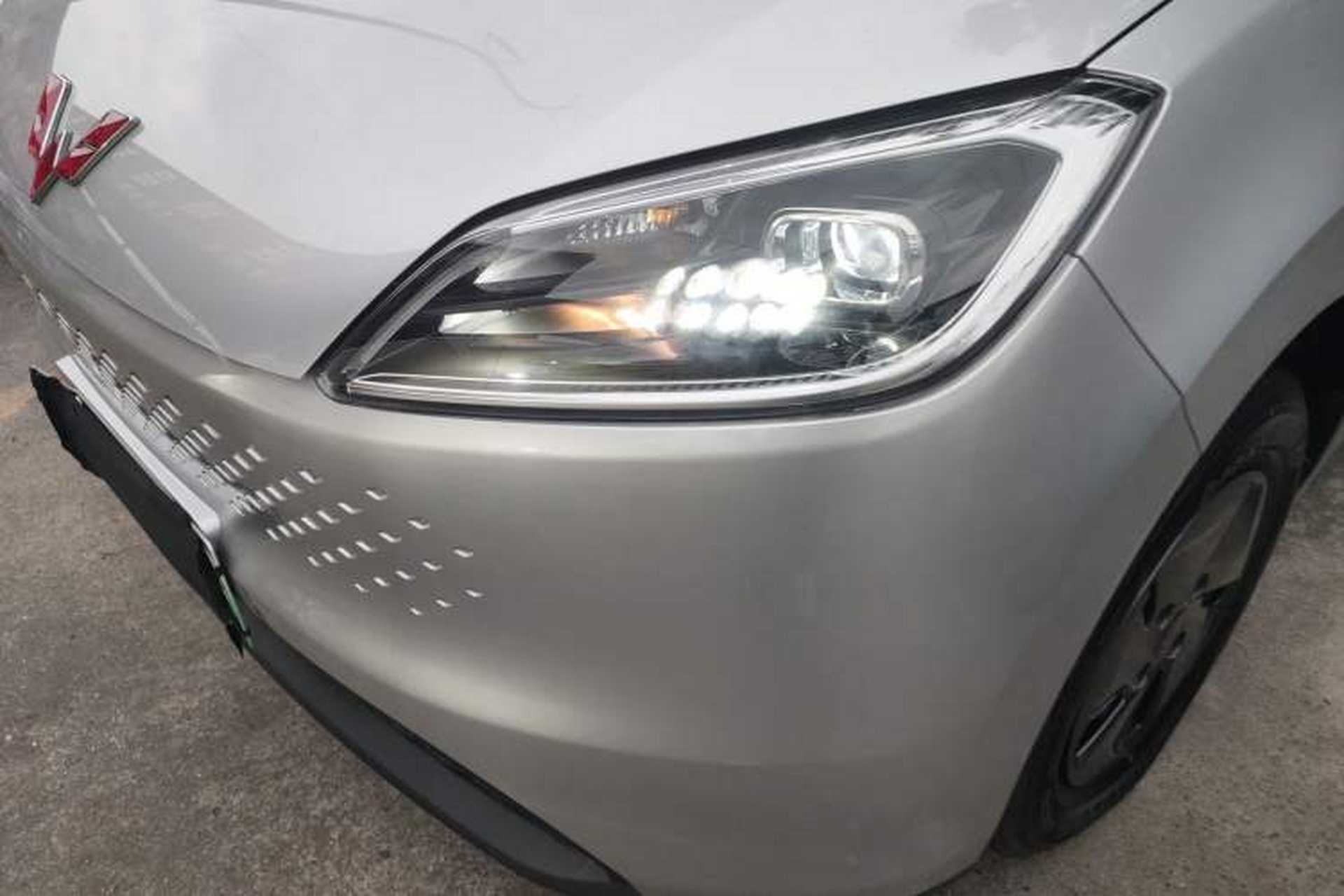 Used Wuling Hongguang New Energy 2025 Extended-Range Hybrid 50KM Comfort Version Left Front Headlight