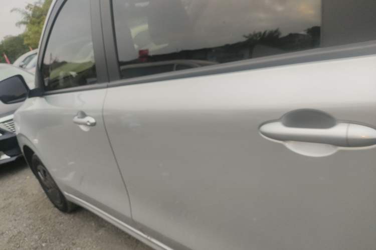 Used Wuling Hongguang New Energy 2025 Extended-Range Hybrid 50KM Comfort Version Left Side