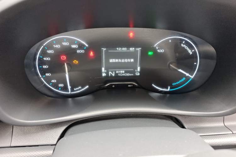 Used Wuling Hongguang New Energy 2025 Extended-Range Hybrid 50KM Comfort Version Odometer Close Up