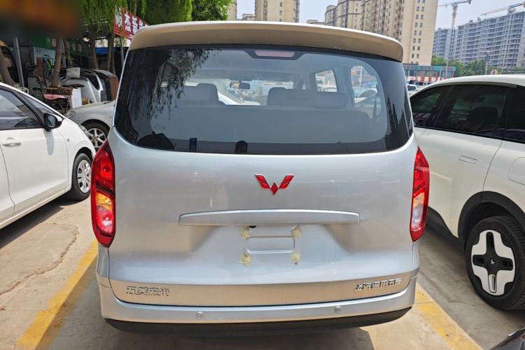 Used Wuling Hongguang New Energy 2025 Extended-Range Hybrid 50KM Comfort Version Rear
