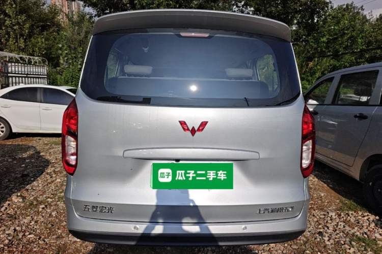 Used Wuling Hongguang New Energy 2025 Extended-Range Hybrid 50KM Comfort Version Rear