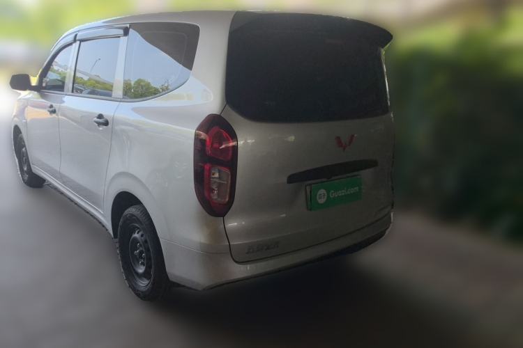 Used Wuling Hongguang New Energy 2025 Extended-Range Hybrid 50 km Standard Version Rear Left 45 Deg