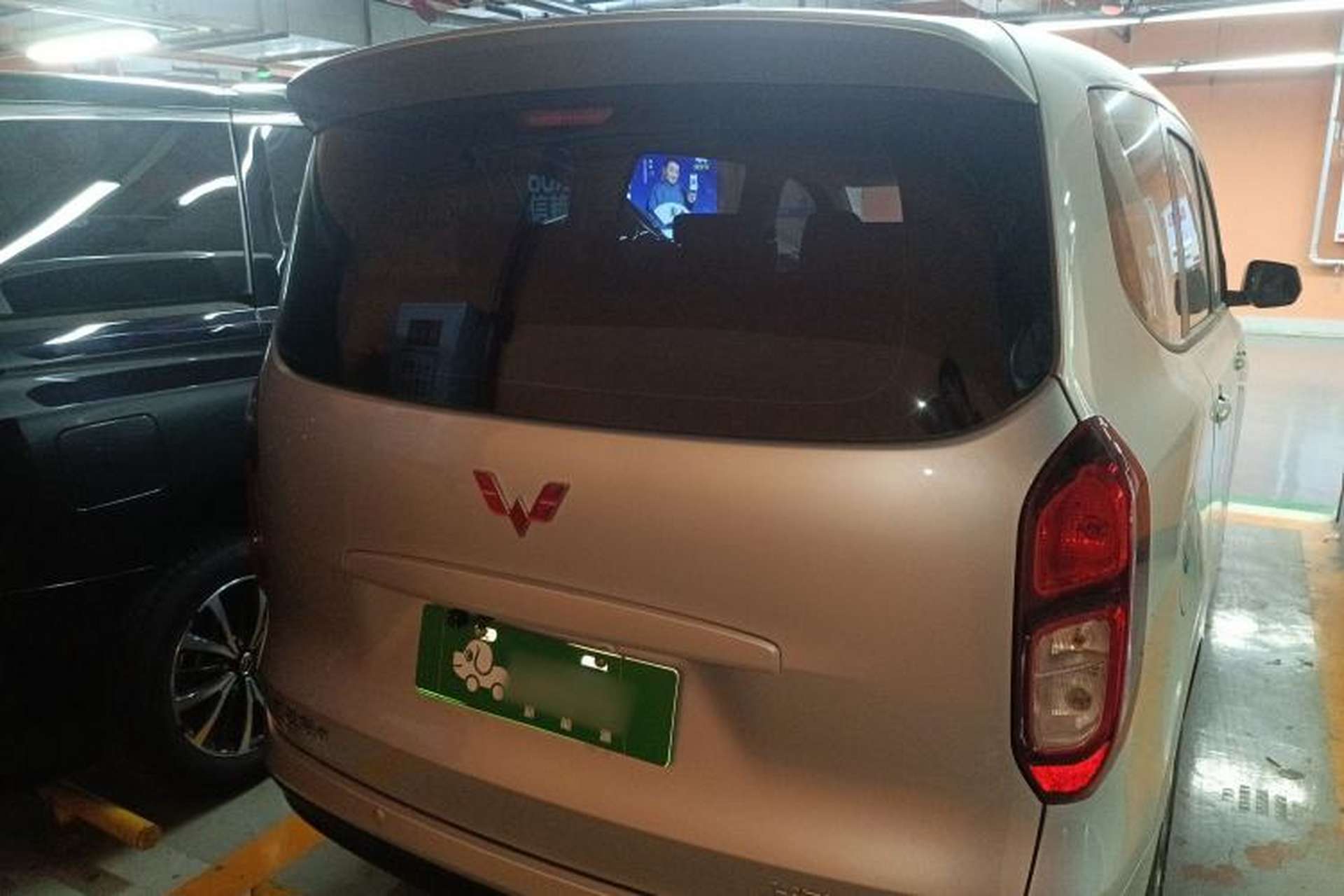 Used Wuling Hongguang New Energy 2025 Extended-Range Hybrid 50KM Comfort Version Rear